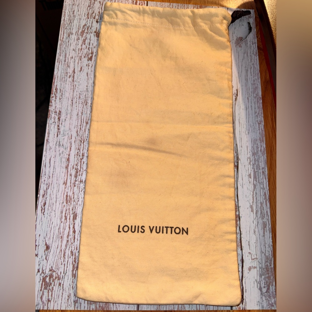 Louis Vuitton Soft Tan Dust Bag 7” x 15” EUC